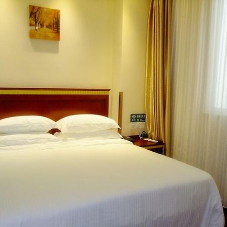 Greentree Inn Jiangsu Wuxi Dongting Leather City Express Hotel Buitenkant foto