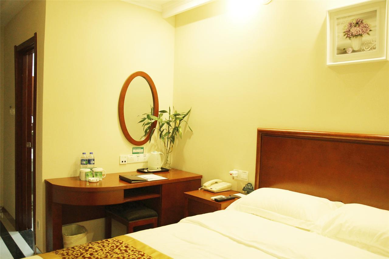 Greentree Inn Jiangsu Wuxi Dongting Leather City Express Hotel Buitenkant foto