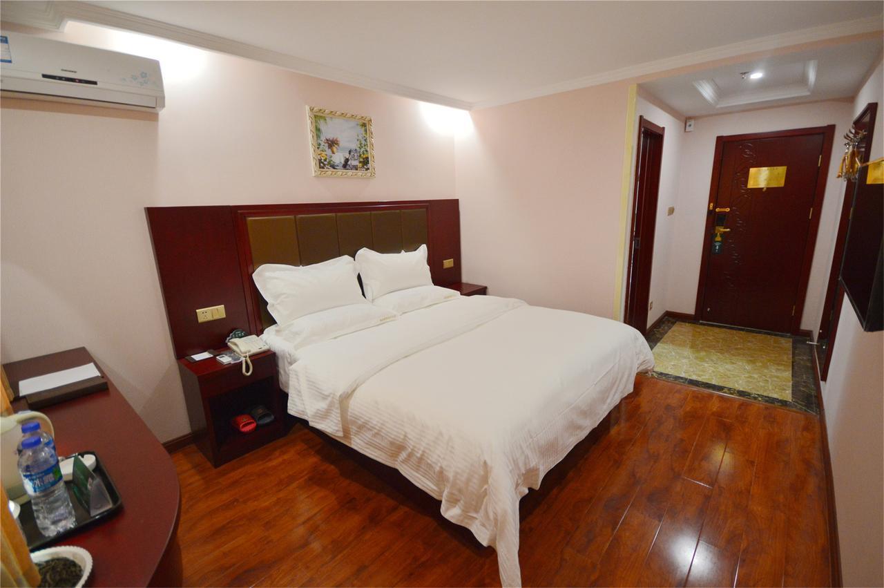 Greentree Inn Jiangsu Wuxi Dongting Leather City Express Hotel Buitenkant foto